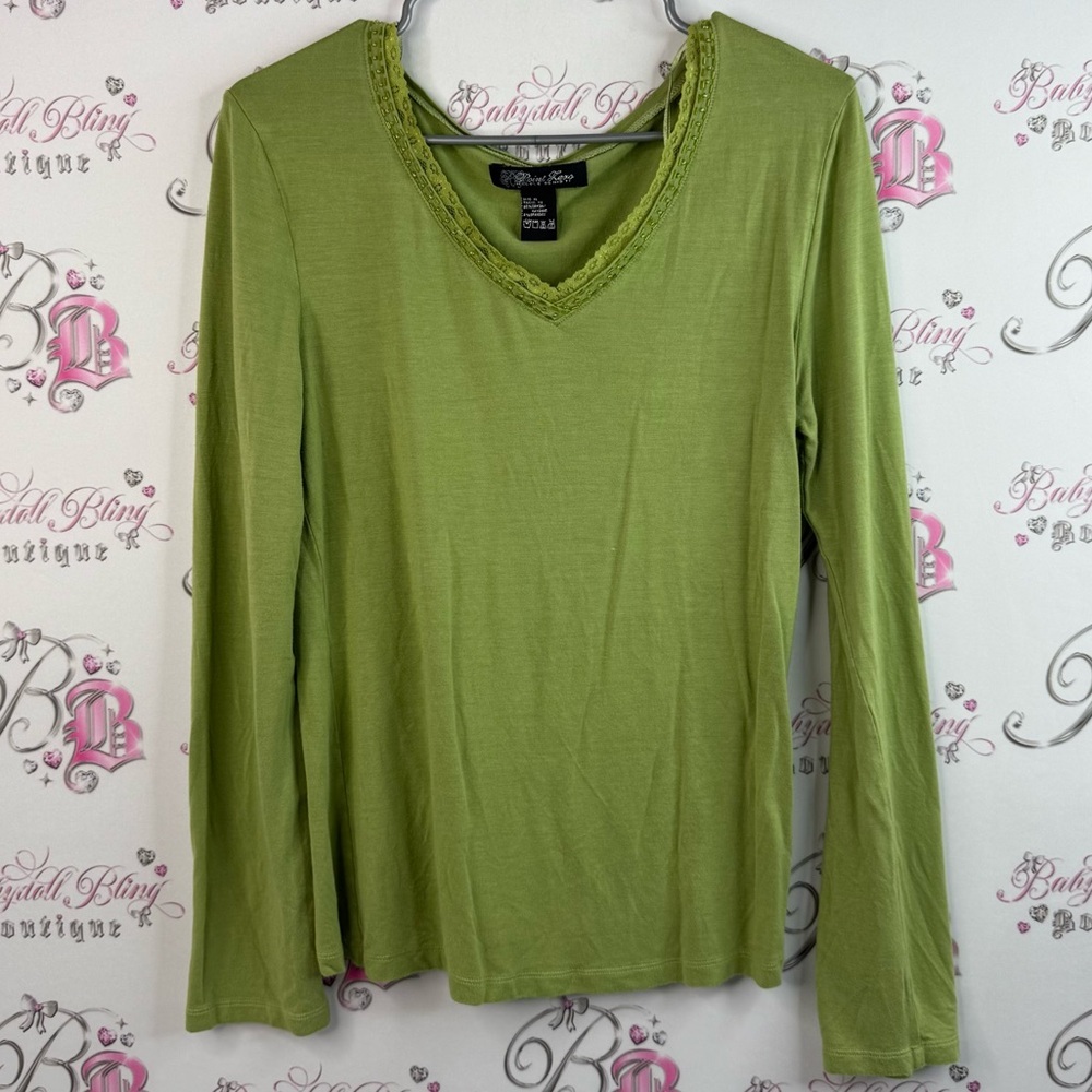 Point Zero long sleeve beaded, neckline lace, Olive Green Long Sleeve V-Neck Top